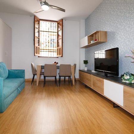 Apartamento Acogedor Y Equipado En El Centro De Sevilla Ngoại thất bức ảnh