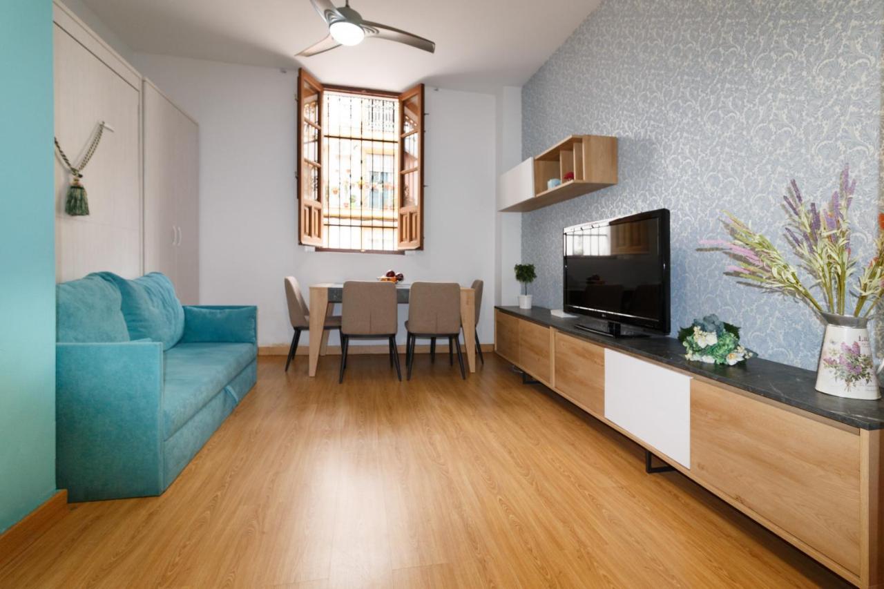 Apartamento Acogedor Y Equipado En El Centro De Sevilla Ngoại thất bức ảnh