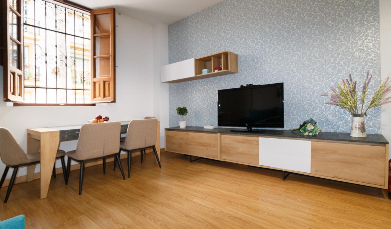 Apartamento Acogedor Y Equipado En El Centro De Sevilla Ngoại thất bức ảnh